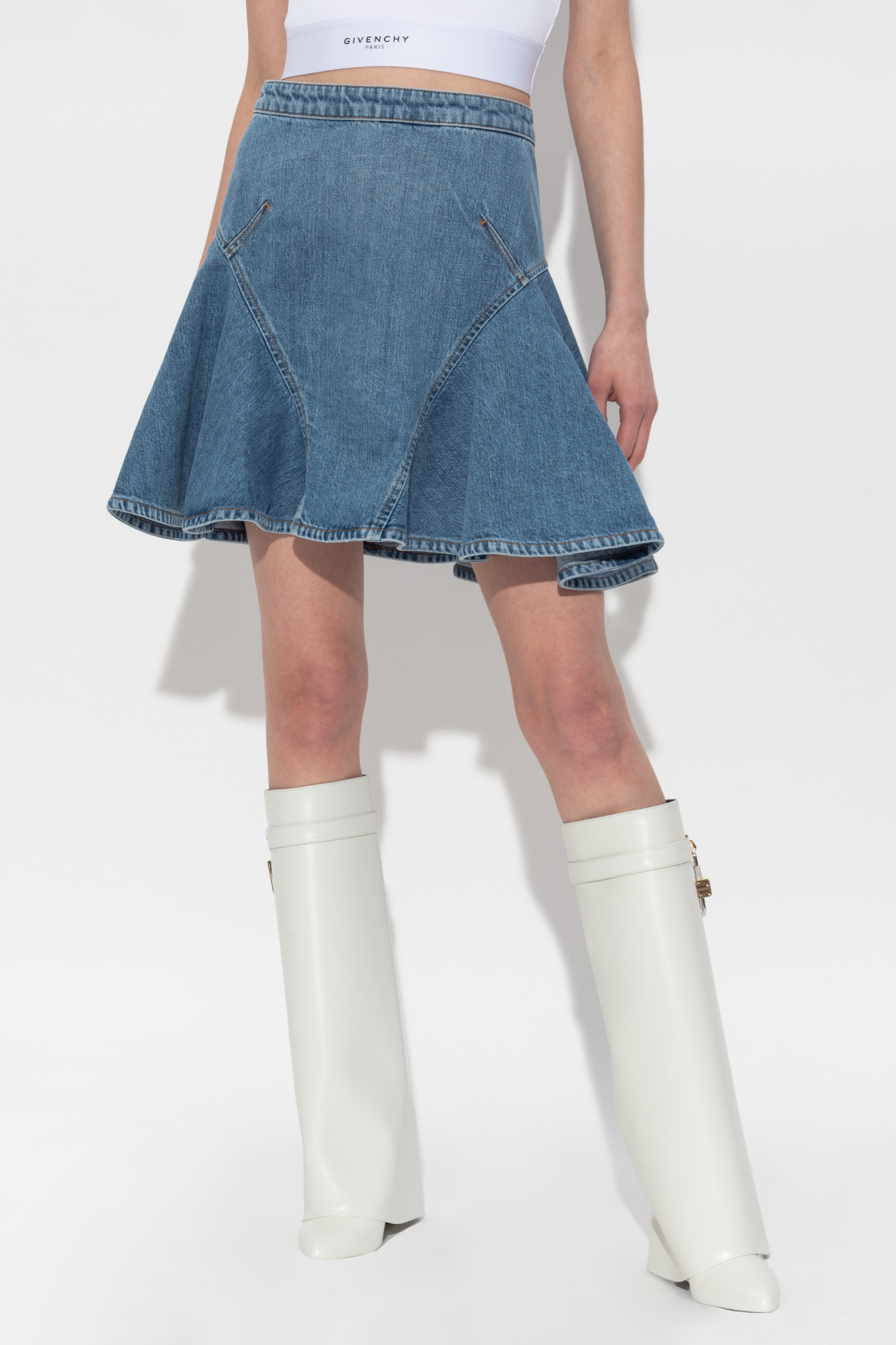 【関税＆送料込み】Givenchy Skirt With l Button 4G Givenchy Black wool skirt with metal button 4G | TheDoubleF